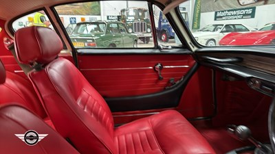 Lot 726 - 1971 VOLVO 1800 E