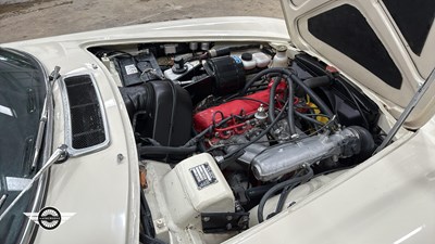 Lot 726 - 1971 VOLVO 1800 E