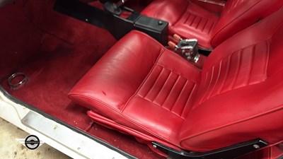 Lot 726 - 1971 VOLVO 1800 E