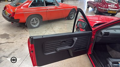 Lot 734 - 1991 BMW 318 I CONVERTIBLE