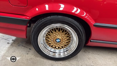Lot 734 - 1991 BMW 318 I CONVERTIBLE