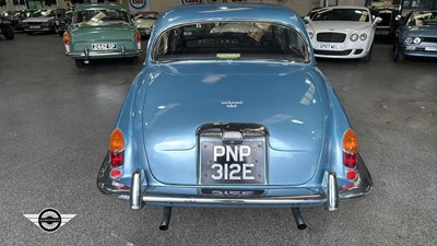 Lot 740 - 1967 JAGUAR 420
