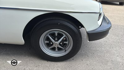 Lot 180 - 1978 MG B GT