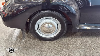 Lot 854 - 1958 MORRIS MINOR