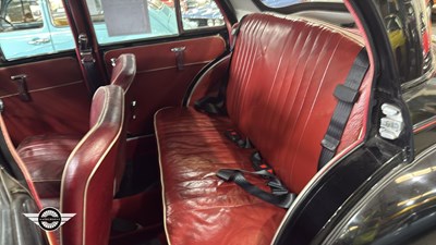 Lot 854 - 1958 MORRIS MINOR