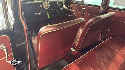 Lot 854 - 1958 MORRIS MINOR