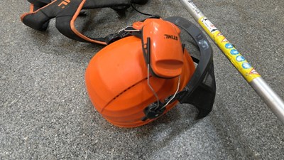 Lot 551 - STHIL FS400 STRIMMER WITH HARNESS & STHIL PROTECTIVE HELMET