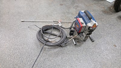 Lot 573 - GRACO 395 ST PRO 110 V AIRLESS PAINT SPRAYER WITH LANCE