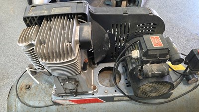 Lot 801 - EASY AIR 150LTR 240V COMPRESSOR