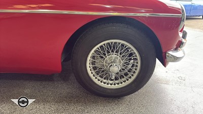 Lot 822 - 1963 MG B