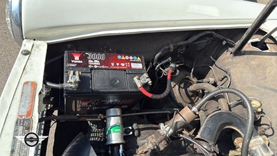 Lot 874 - 1972 AUSTIN 1300