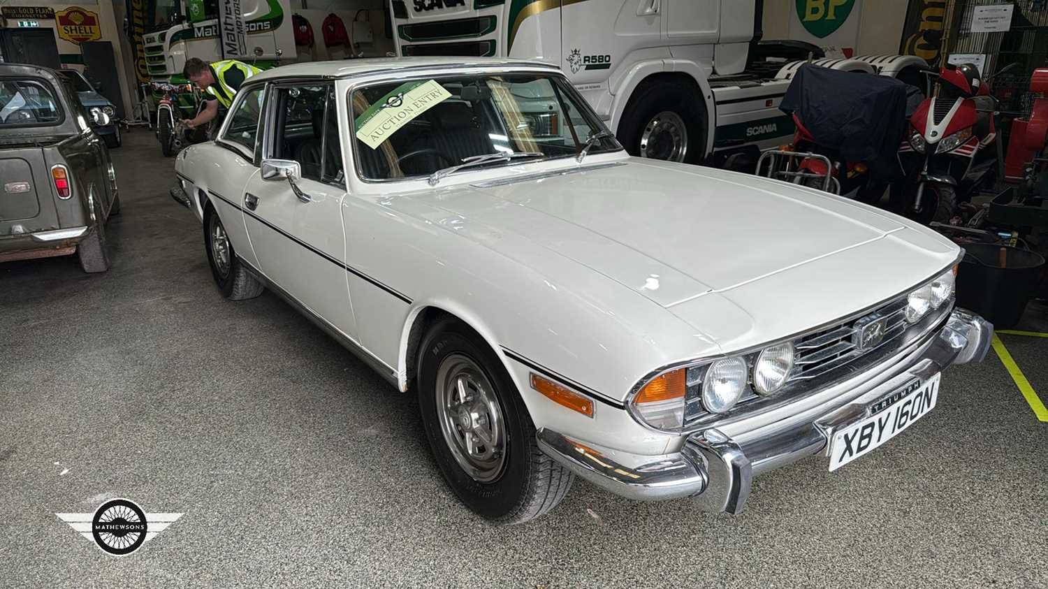 Lot 802 - 1974 TRIUMPH STAG AUTO