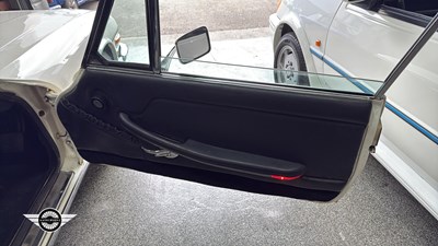 Lot 802 - 1974 TRIUMPH STAG AUTO