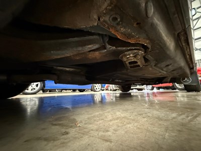 Lot 876 - 1977 MERCEDES 230 CW AUTO