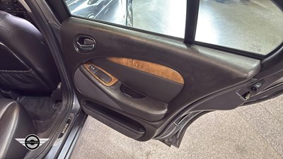 Lot 806 - 2002 JAGUAR S-TYPE V6 SE AUTO