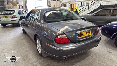 Lot 806 - 2002 JAGUAR S-TYPE V6 SE AUTO