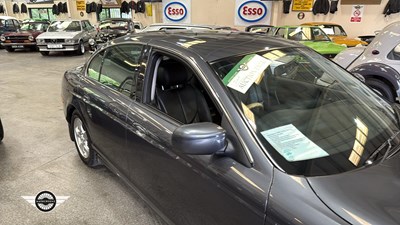 Lot 806 - 2002 JAGUAR S-TYPE V6 SE AUTO