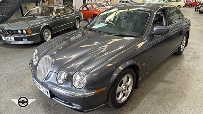 Lot 806 - 2002 JAGUAR S-TYPE V6 SE AUTO
