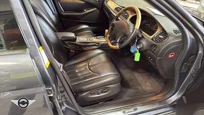 Lot 806 - 2002 JAGUAR S-TYPE V6 SE AUTO