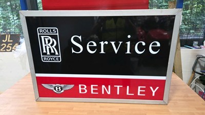 Lot 301 - ROLLS ROYCE + BENTLEY SERVICE LIGHT UP SIGN 36" X 24"