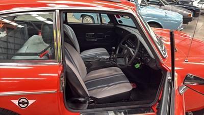 Lot 826 - 1980 MG B GT