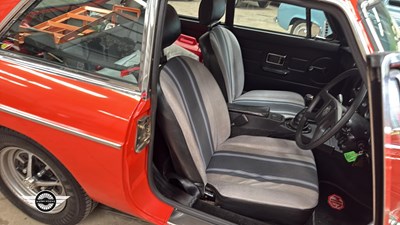 Lot 826 - 1980 MG B GT
