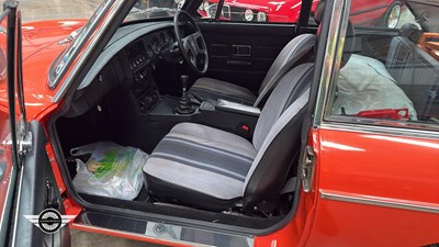 Lot 826 - 1980 MG B GT