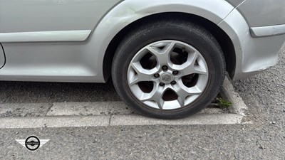 Lot 834 - 2005 VAUXHALL ASTRA SXI