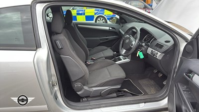 Lot 834 - 2005 VAUXHALL ASTRA SXI