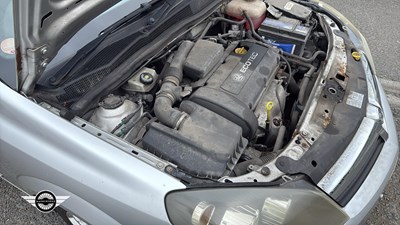 Lot 834 - 2005 VAUXHALL ASTRA SXI
