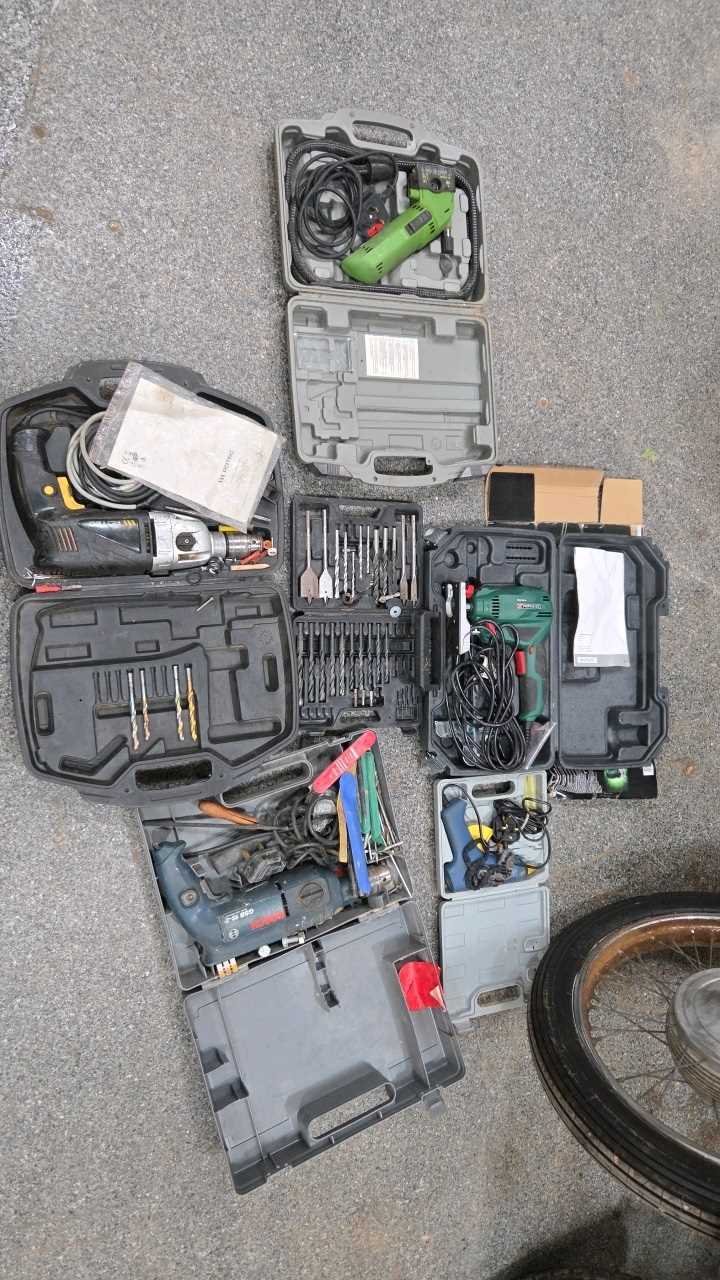 Lot 591 - SELECTION OF POWER TOOLS, SOCKET SET + DRILL BITS