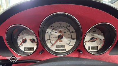 Lot 850 - 2002 MERCEDES SLK 320