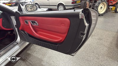 Lot 850 - 2002 MERCEDES SLK 320