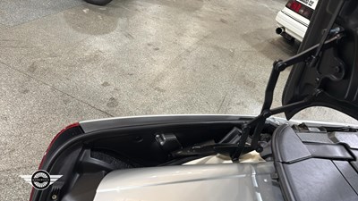 Lot 850 - 2002 MERCEDES SLK 320