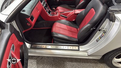 Lot 850 - 2002 MERCEDES SLK 320