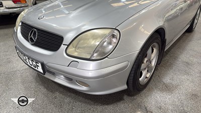 Lot 850 - 2002 MERCEDES SLK 320