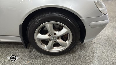 Lot 850 - 2002 MERCEDES SLK 320