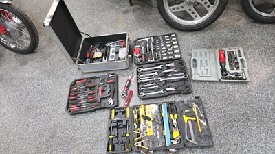 Lot 891 - TOOL KIT IN ALLY CASE + AIR WRENCH SET
