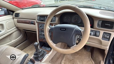 Lot 260 - 2003 VOLVO C70 T