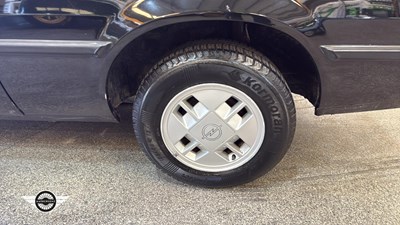 Lot 872 - 1985 OPEL MANTA BERLINETTA