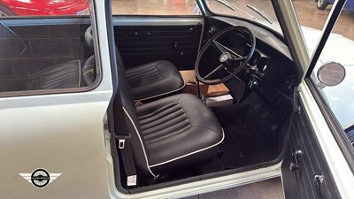 Lot 868 - 1972 AUSTIN MINI CLUBMAN
