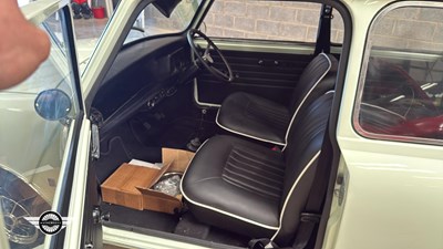 Lot 868 - 1972 AUSTIN MINI CLUBMAN
