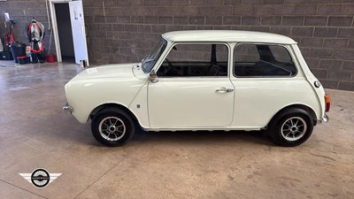 Lot 868 - 1972 AUSTIN MINI CLUBMAN