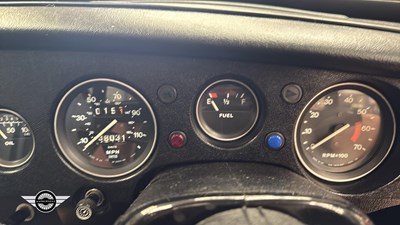 Lot 899 - 1980 MG B GT