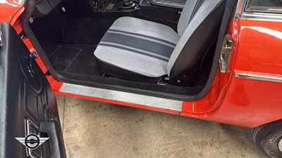 Lot 899 - 1980 MG B GT