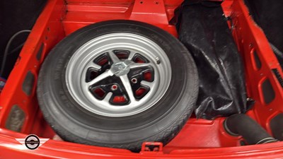 Lot 899 - 1980 MG B GT