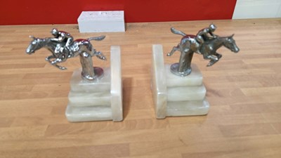 Lot 565 - PAIR OF BONNET MASCOT BOOK ENDS