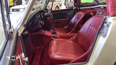 Lot 750 - 1968 AUSTIN HEALEY