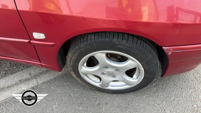 Lot 472 - 2000 PEUGEOT 306 XRD