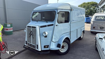 Lot 560 - 1981 CITROEN VAN